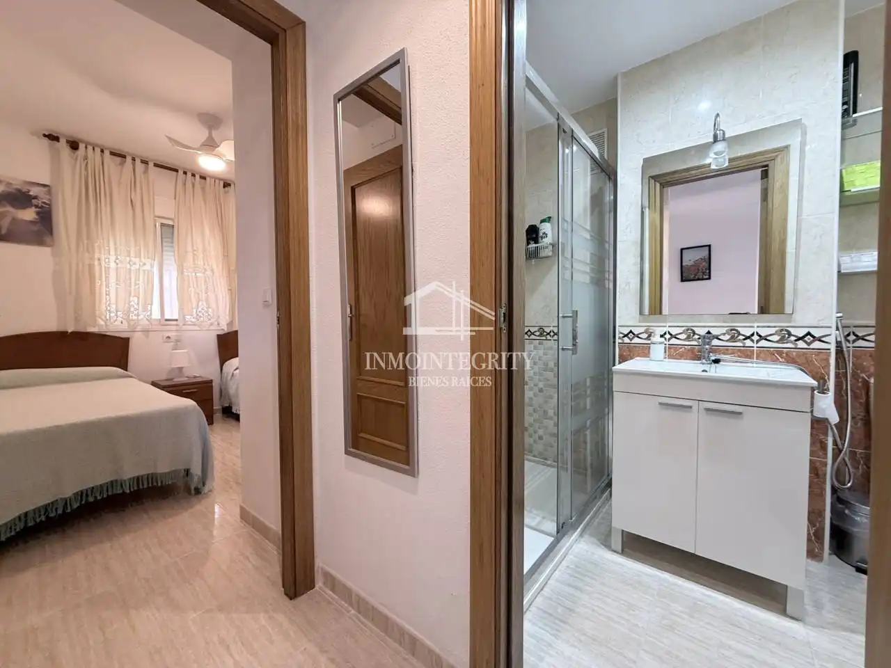 Bany de Apartament en venda en Oropesa del Mar / Orpesa amb Aire condicionat, Terrassa i Moblat