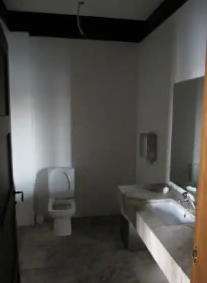 Bathroom of Buildings for sale in Almansa
