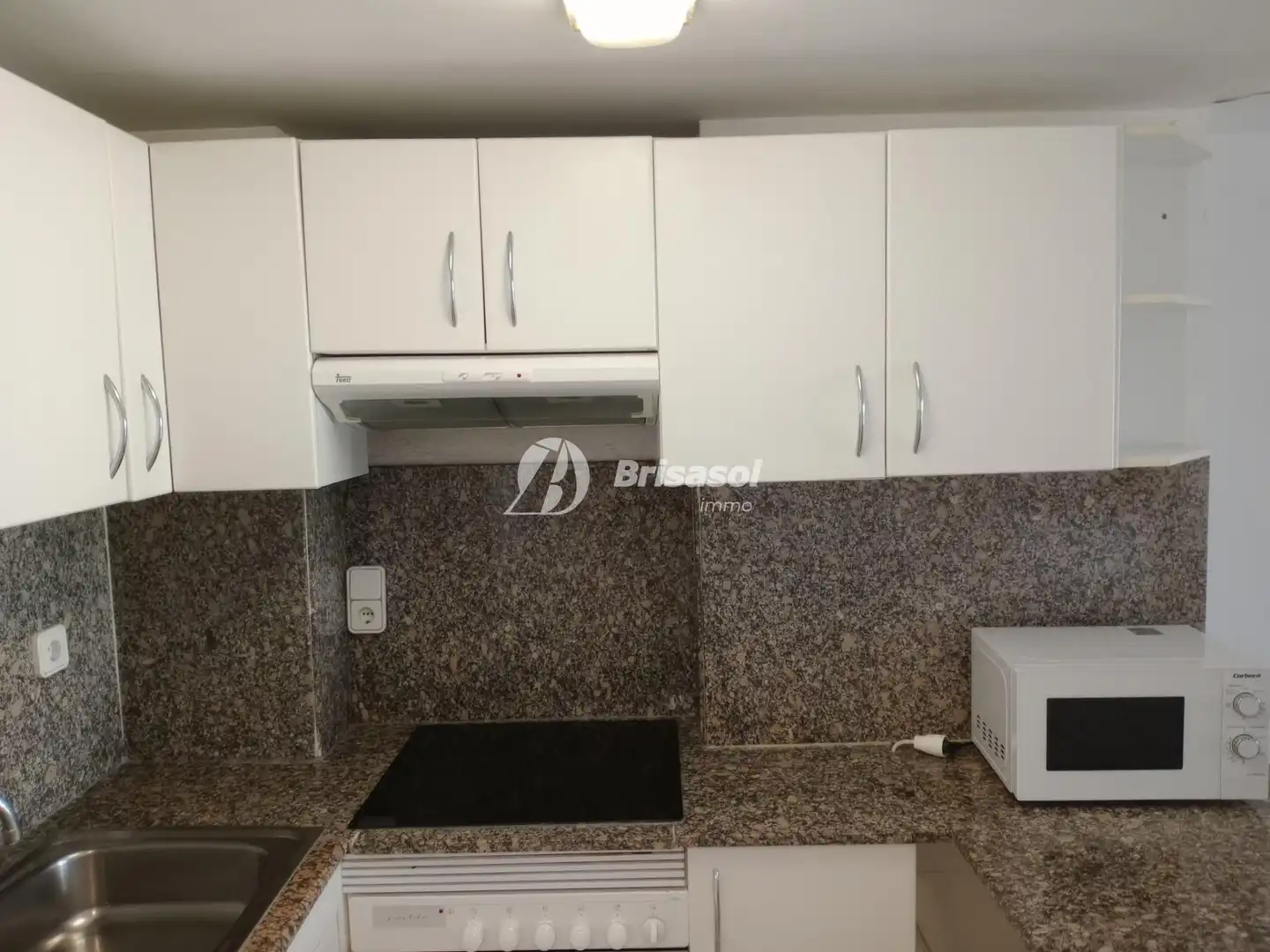 Cuina de Apartament en venda en Salou amb Aire condicionat, Calefacció i Terrassa