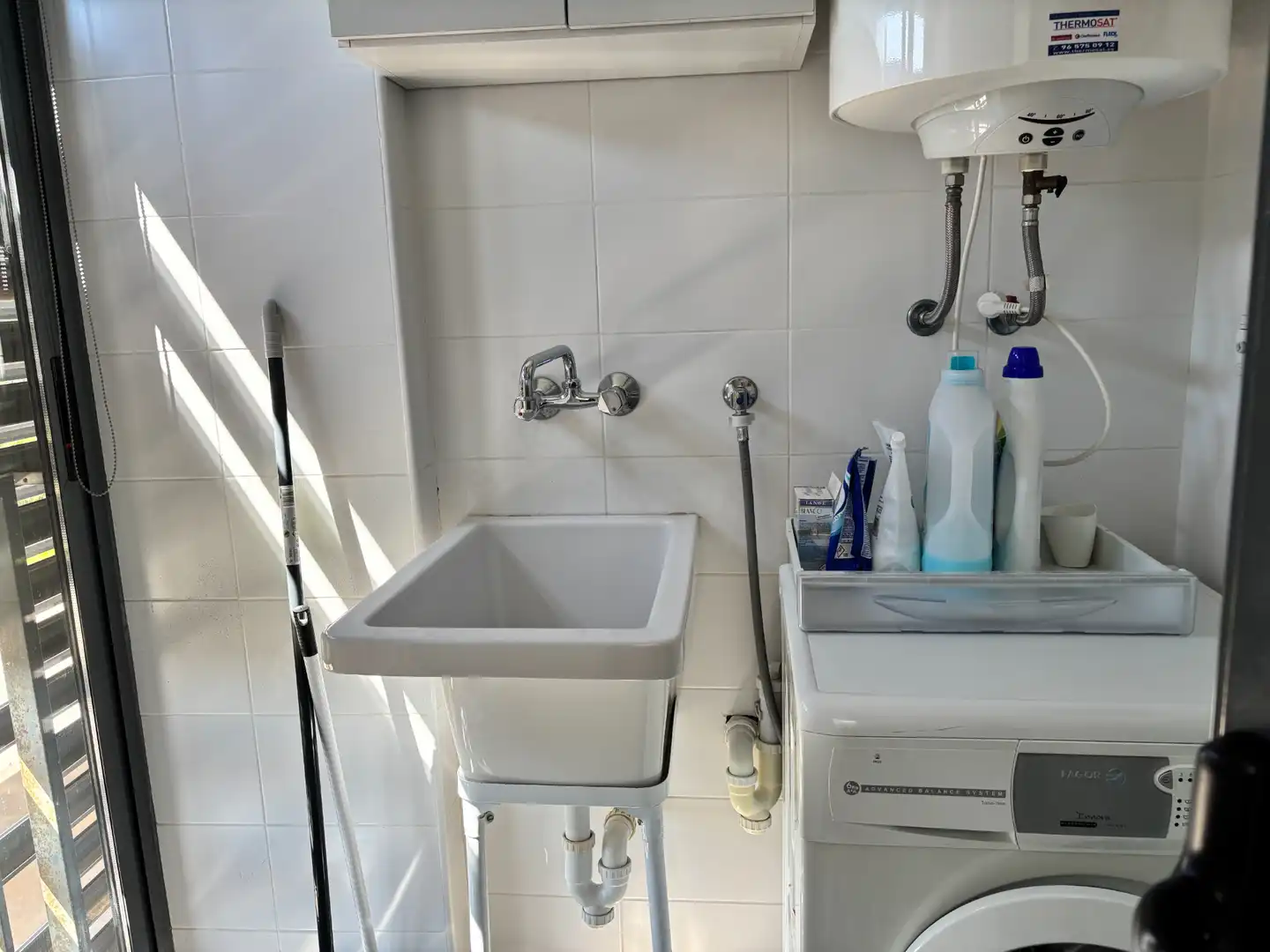 Bathroom of Apartments for rent in Dénia  with Air Conditioner, Terrace and Furnished