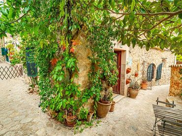 Detached house for sale in Valldemossa