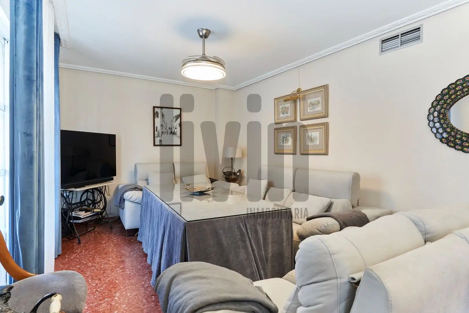 Sala de estar de Piso en venta en Torredelcampo con Calefacción, Terraza y Trastero