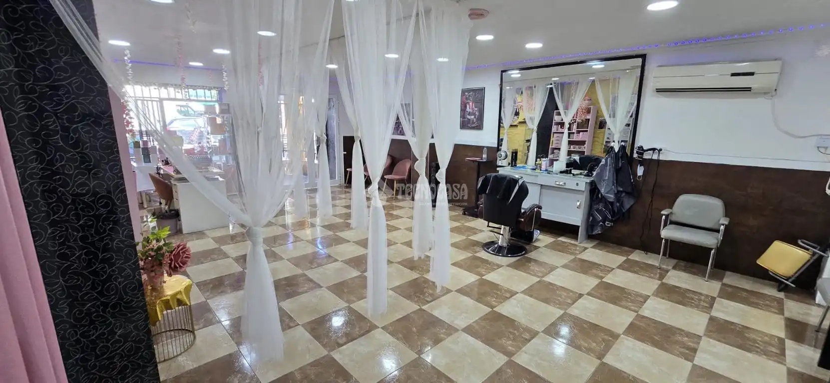Local en venta en Sevilla con Aire acondicionado y Internet