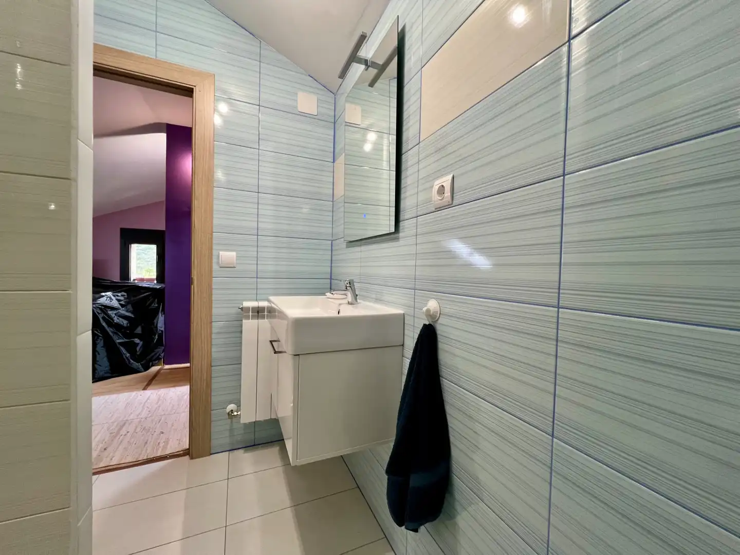 Baño de Casa o chalet en venta en Ayerbe con Calefacción, Terraza y Amueblado