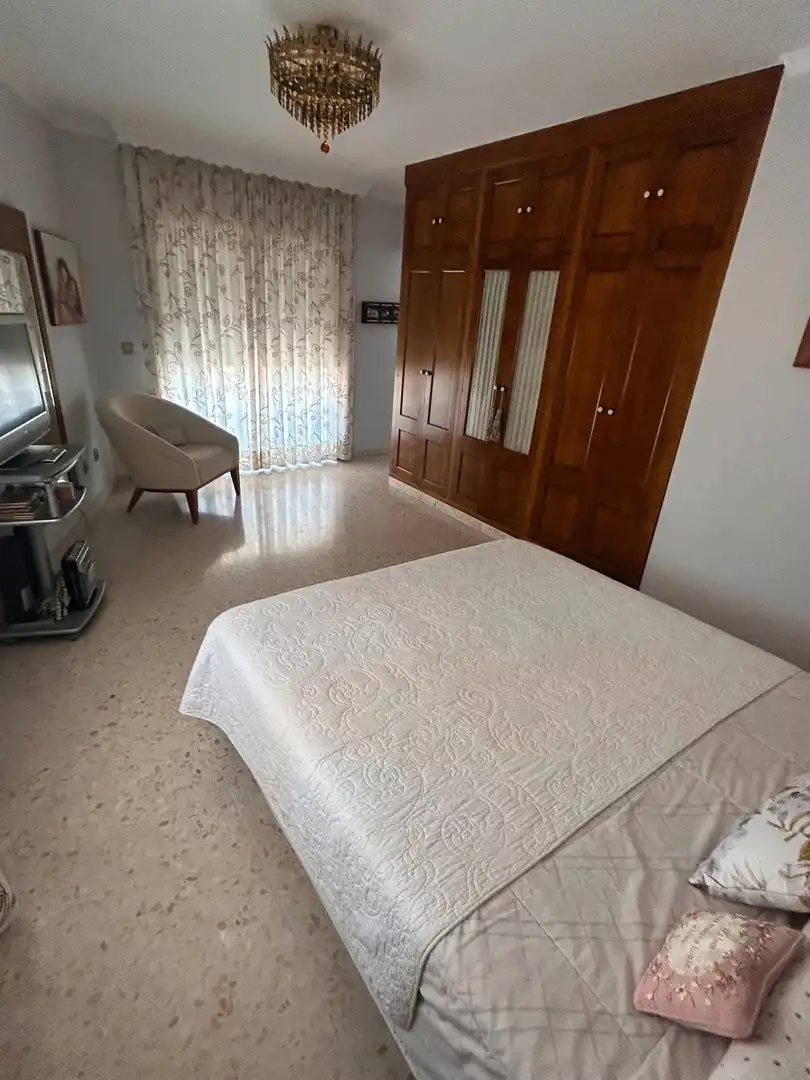 Dormitori de Casa o xalet en venda en Vélez-Málaga amb Aire condicionat, Terrassa i Traster