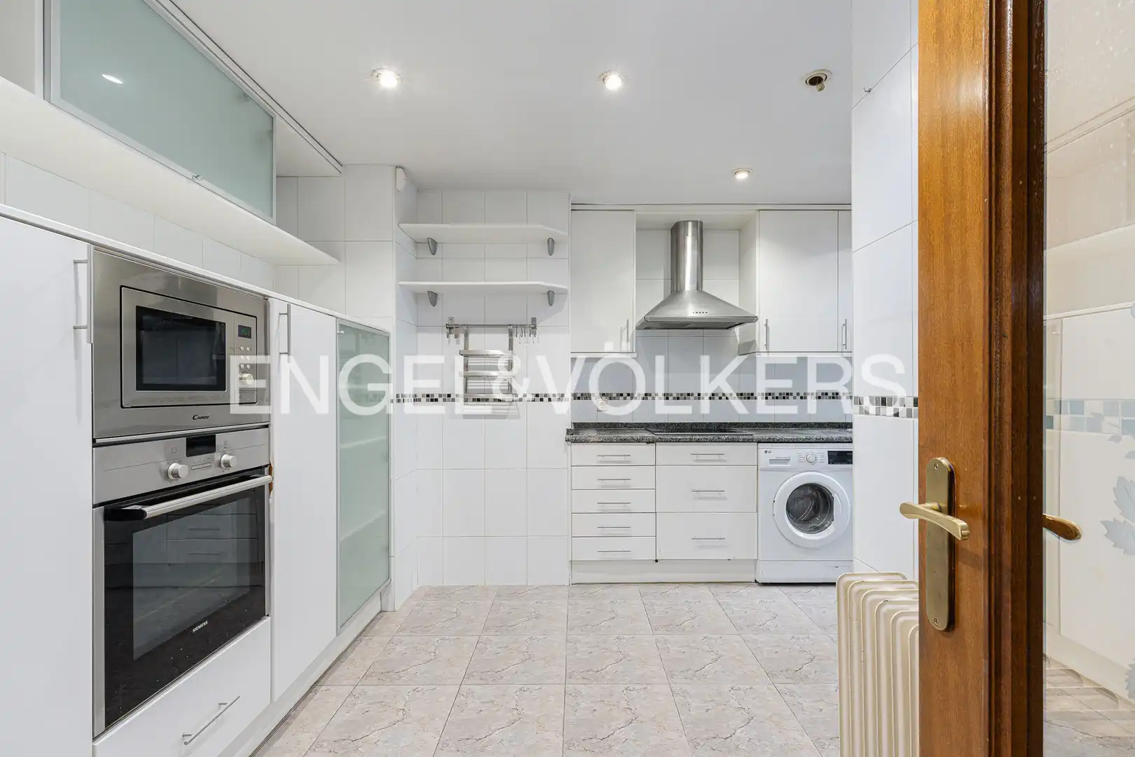Cocina de Piso en venta en Pozuelo de Alarcón con Aire acondicionado, Calefacción y Parquet