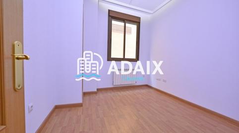 Foto 2 de Oficina de alquiler en C. Parras, Casco Antiguo, Cáceres Capital