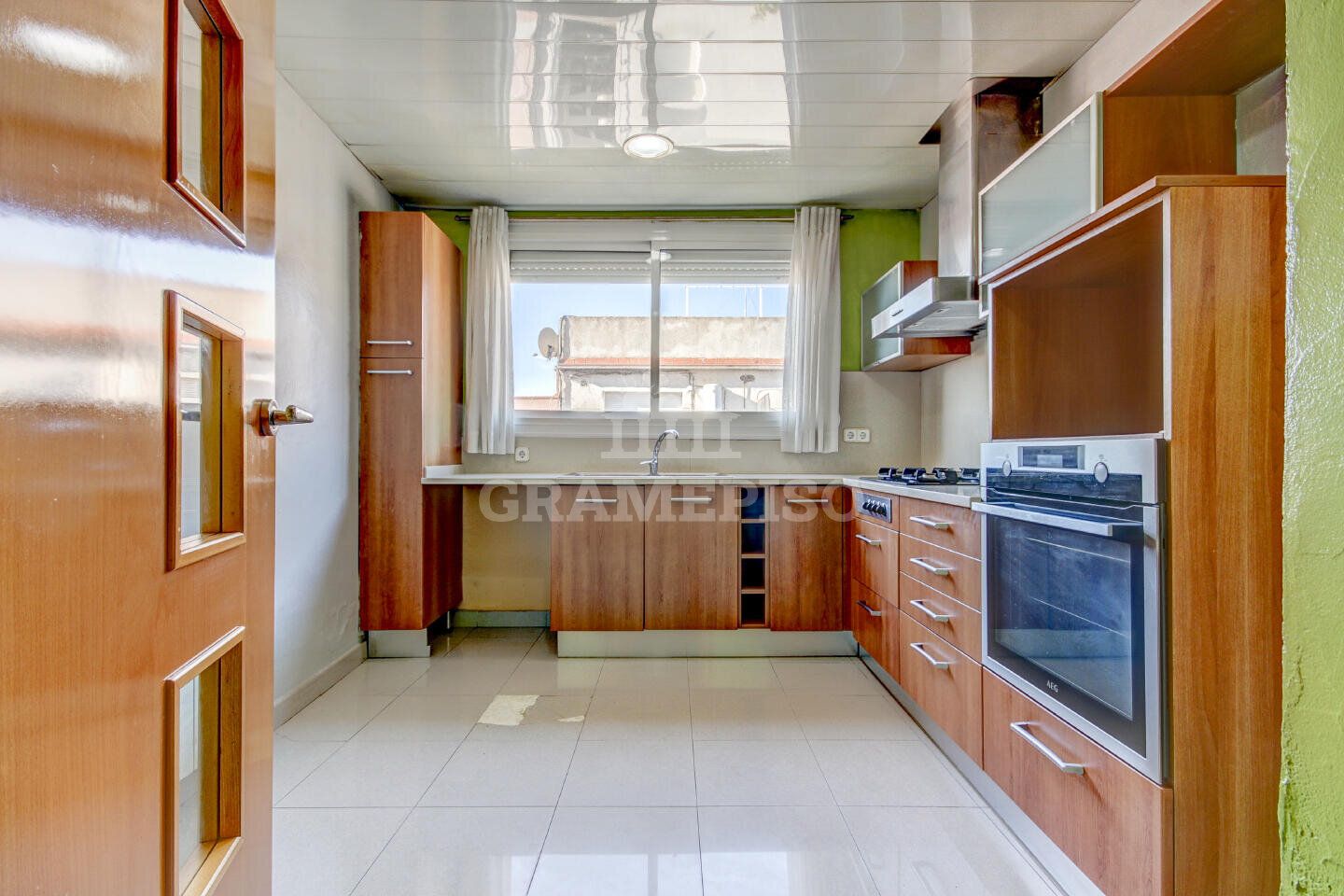 Kitchen of Attic for sale in Santa Coloma de Gramenet