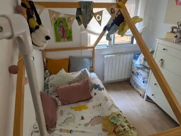 Habitación de Piso en venta en  Barcelona Capital con Aire acondicionado y Balcón