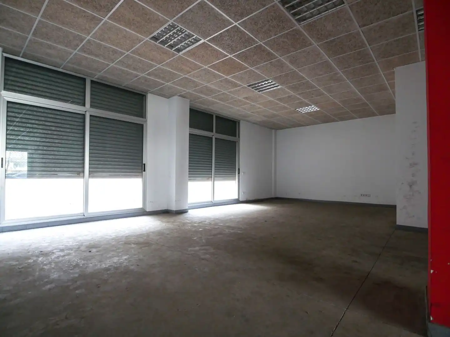 Local comercial en venta en Sant Narcís, imagen 4