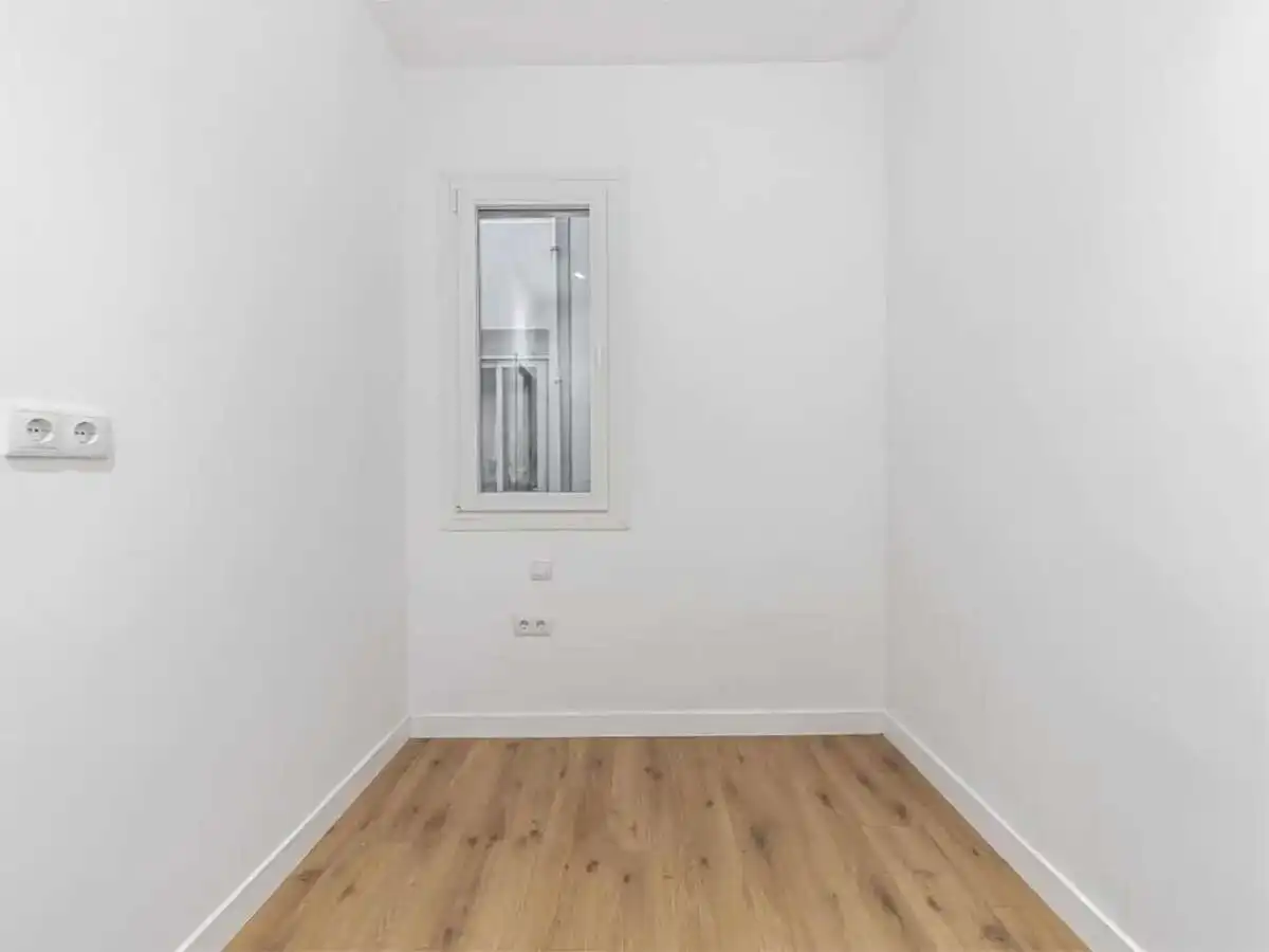 Schlafzimmer von Wohnung zum Verkauf in Madrid