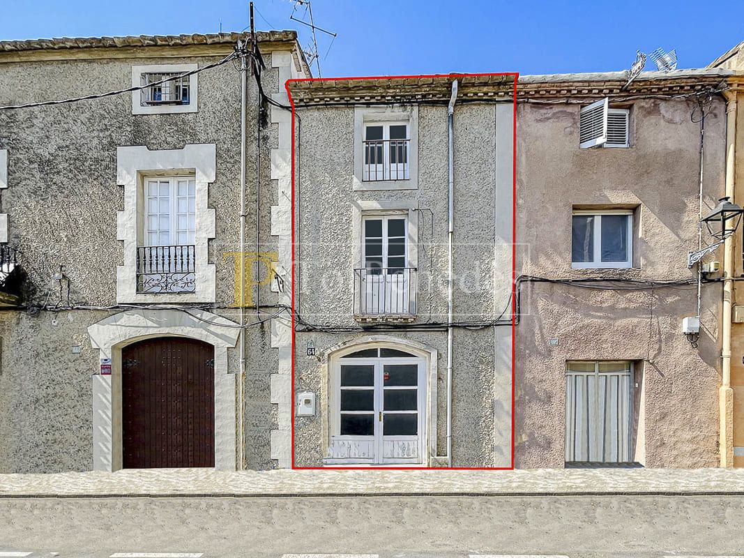 Exterior view of Single-family semi-detached for sale in Torrelles de Foix  with Terrace, Storage room and Balcony