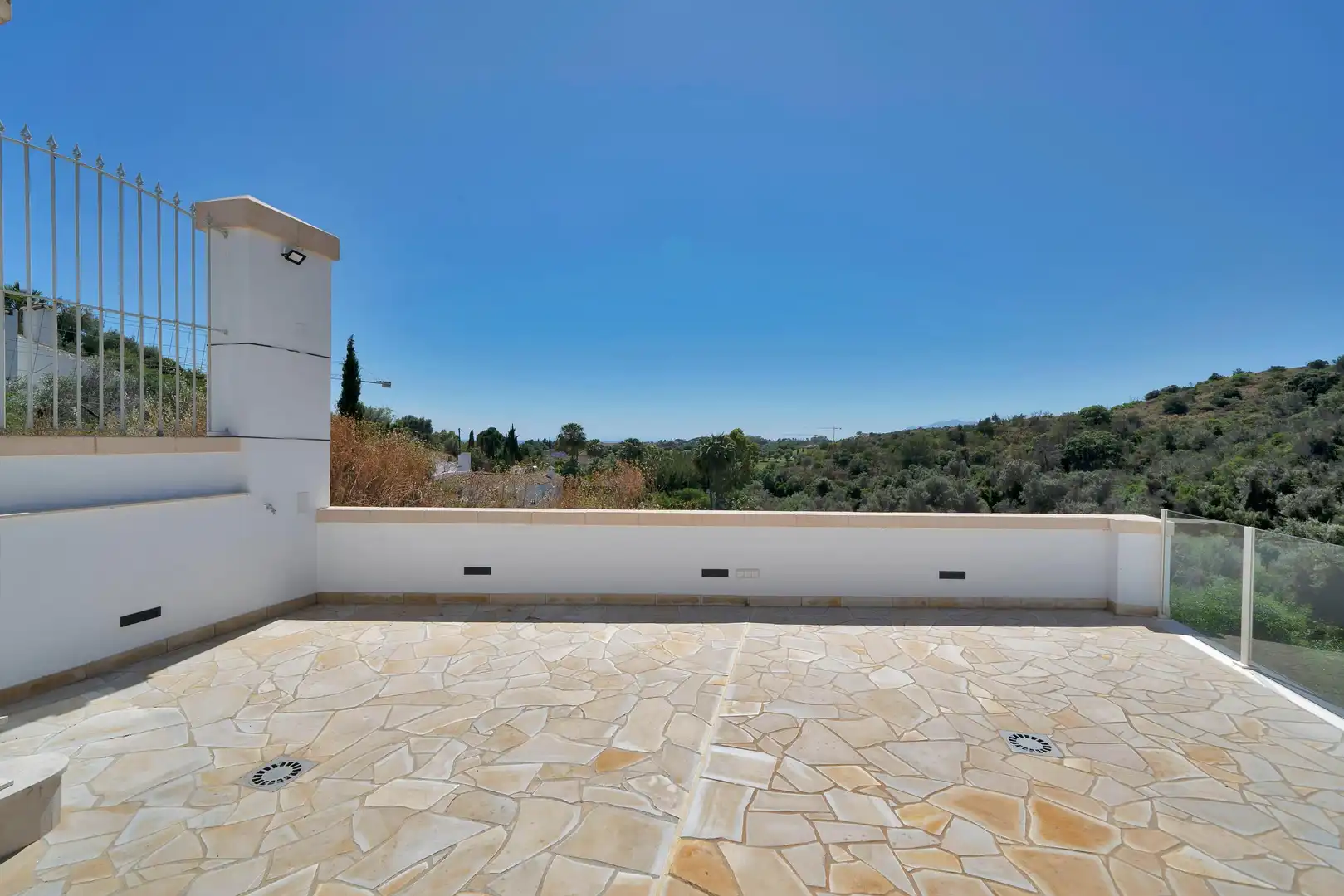 Chalet con piscina en venta en 5  LOS TULIPANES, imagen 6