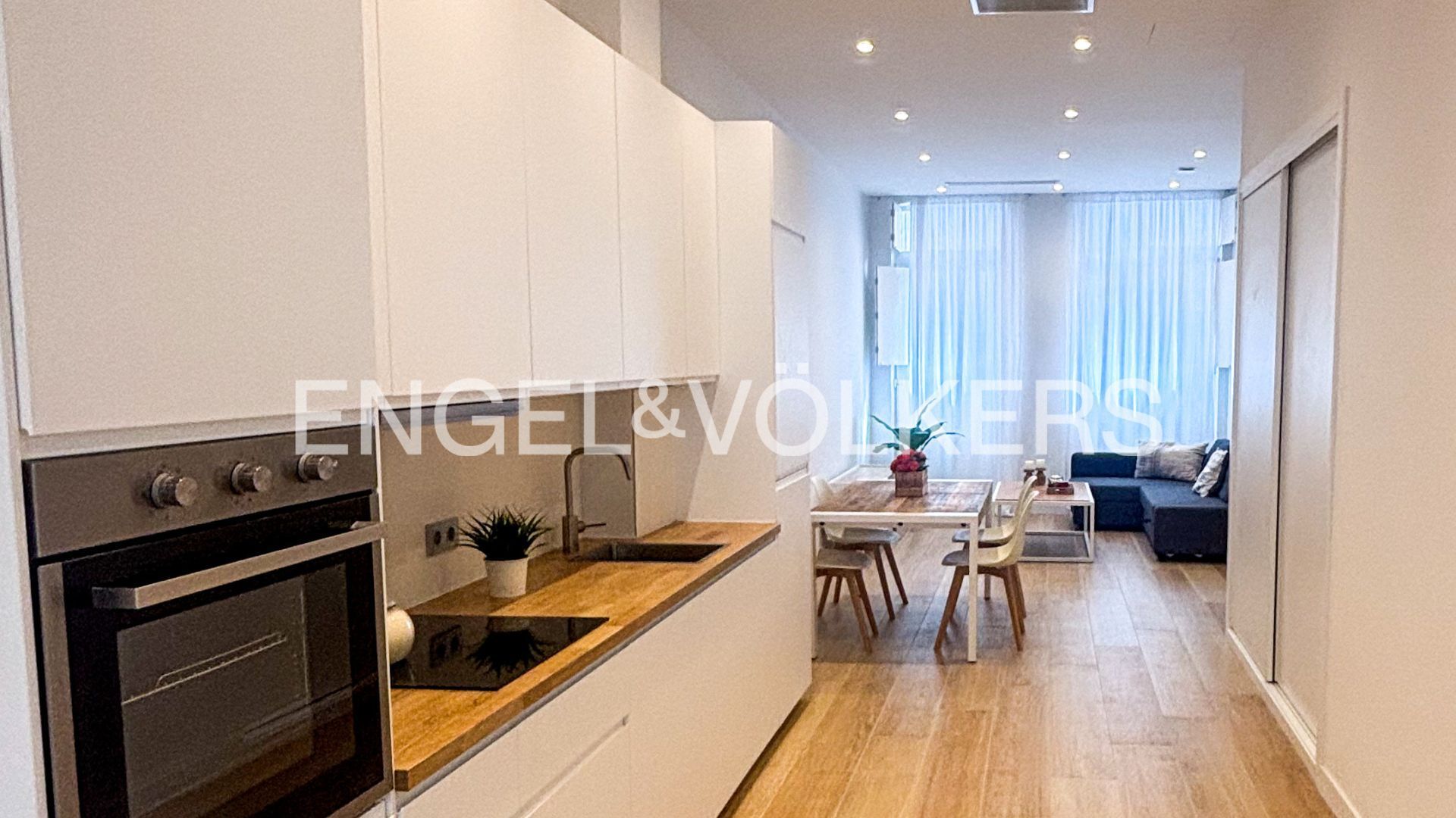Kitchen of Apartment to rent in Vigo   with Air Conditioner, Heating and Terrace