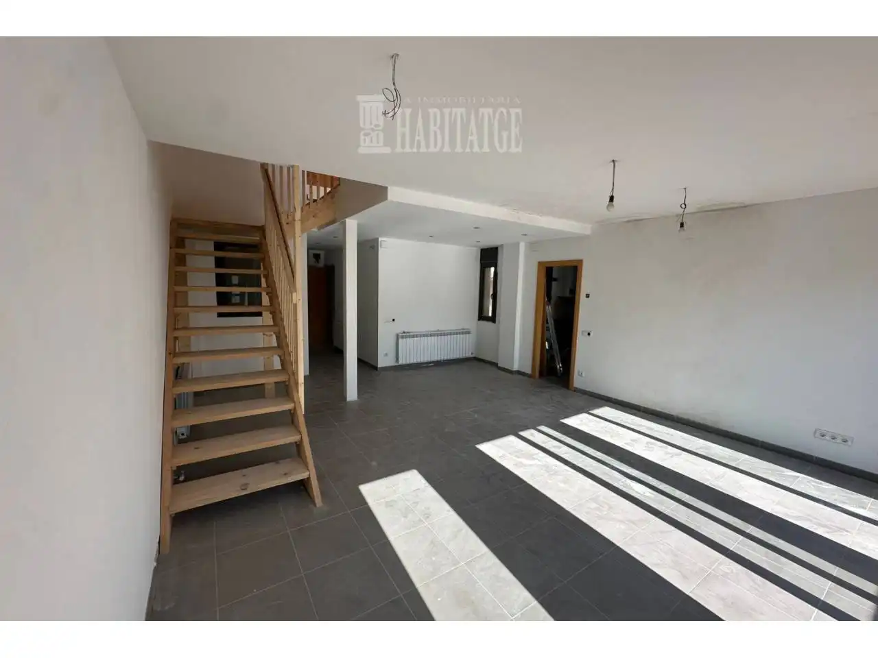 Dúplex en venta en Torelló con Parquet, Terraza y Balcón