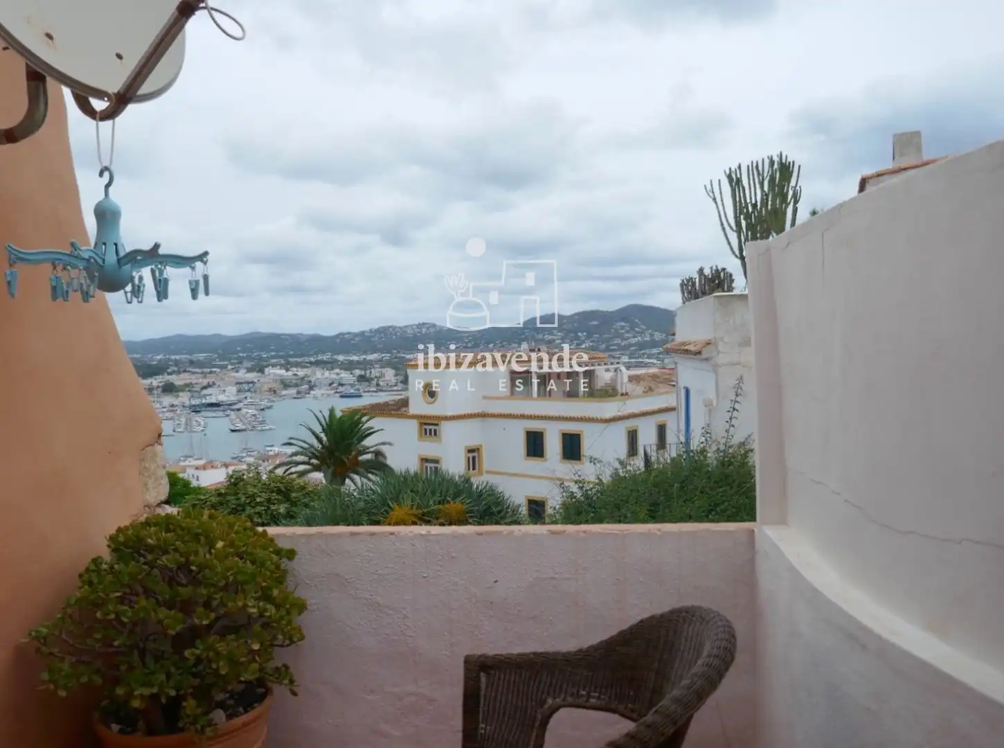 Houses for sale in Eivissa  with Furnished
