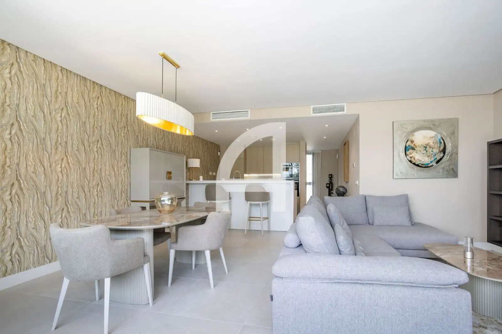Sala d'estar de Àtic en venda en Marbella amb Aire condicionat, Calefacció i Terrassa