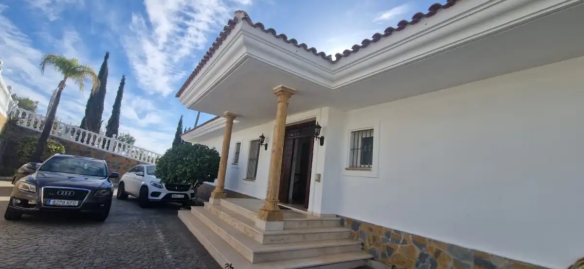 Villa mit Pool zur Miete in N/A, imagen 2