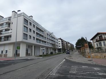 Local comercial en alquiler en Urduliz