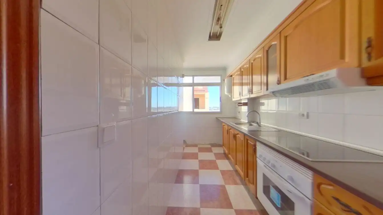 Kitchen of Flat for sale in Valencia