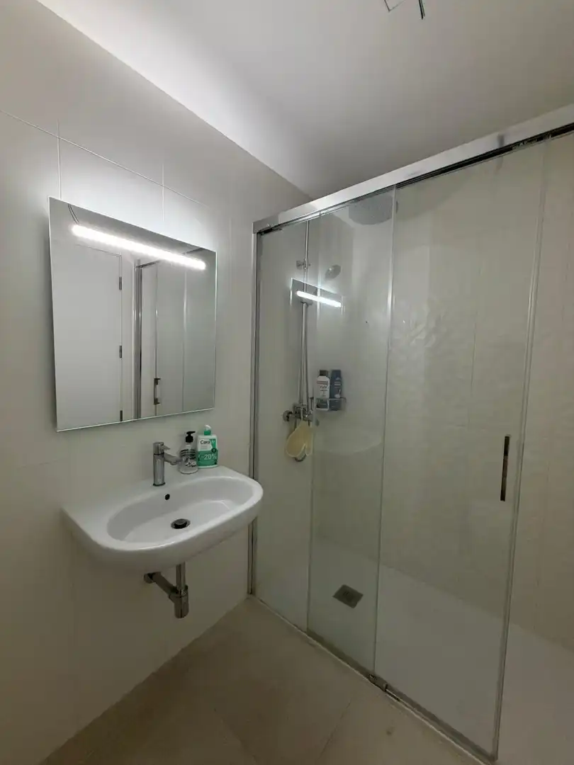 Bathroom of Flat for sale in Santa Cruz de Tenerife  with Terrace, Storage room and Furnished