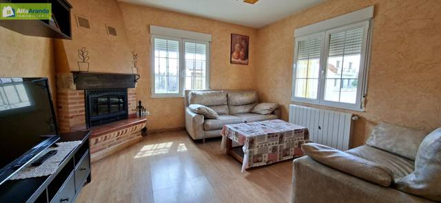 Casa-chalet en Venta en Carretera QUINTANAMANVIRGO, 14 en Anguix