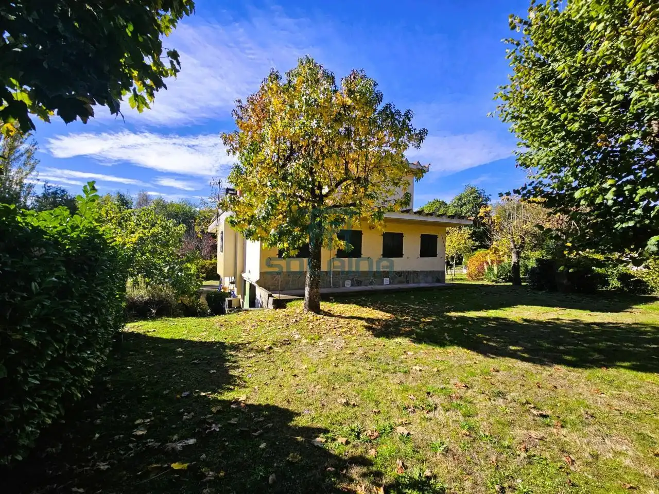Jardín de Casa o chalet en venta en Amoeiro con Calefacción y Jardín privado
