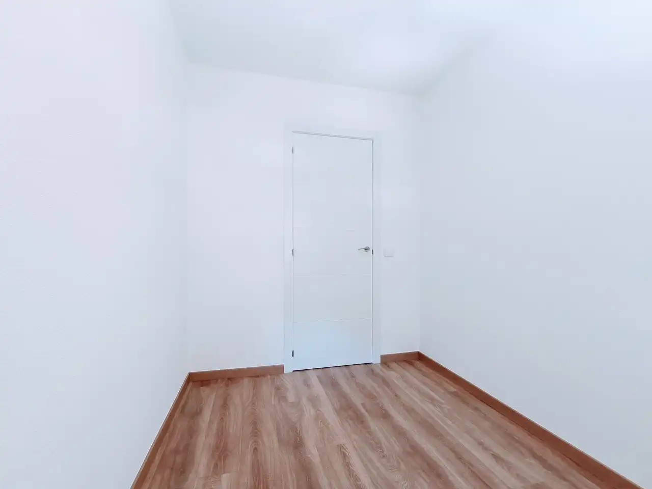 Piso de alquiler en Madrid con Terraza y Microondas