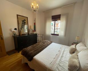 Bedroom of Flat for sale in  Madrid Capital  with Storage room and Balcony