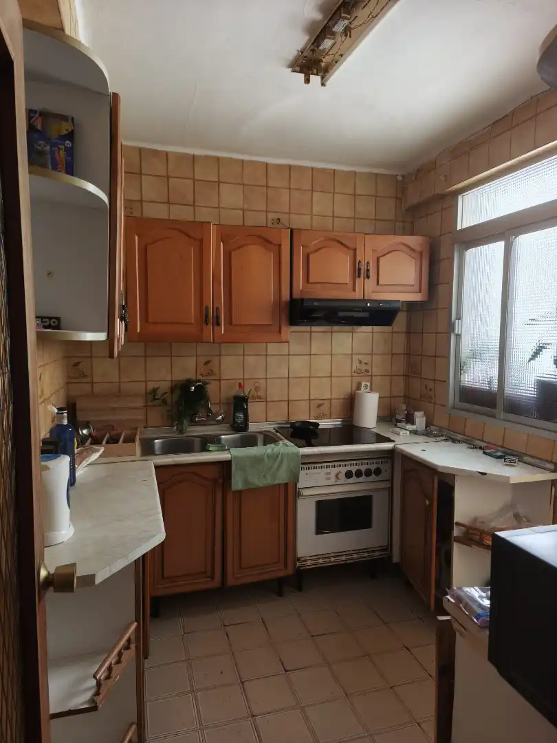 Kitchen of Flat for sale in Málaga  with Oven, Washing machine and Microwave