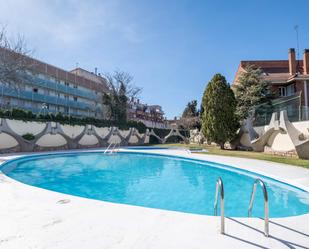 Piscina de Casa adosada en venda en  Zaragoza Capital amb Aire condicionat, Terrassa i Balcó