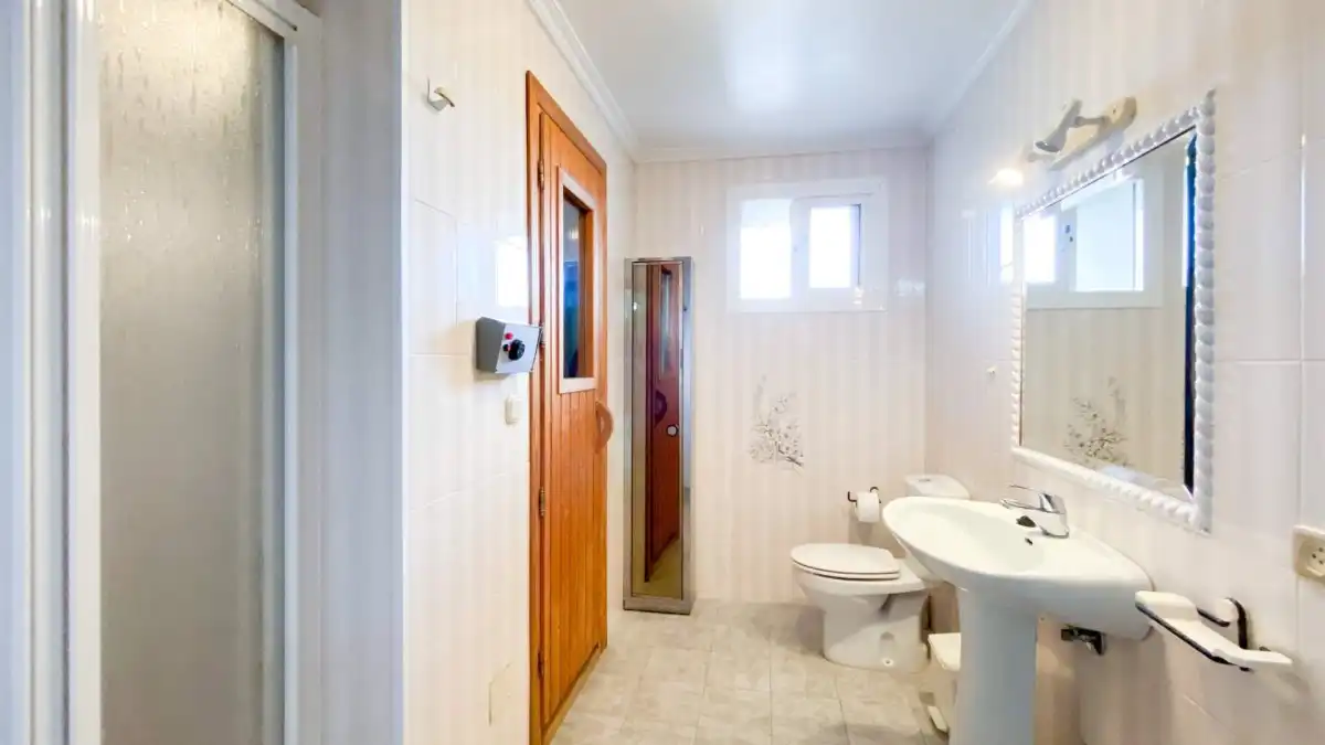 Baño de Casa o chalet en venta en Mijas con Calefacción, Jardín privado y Terraza
