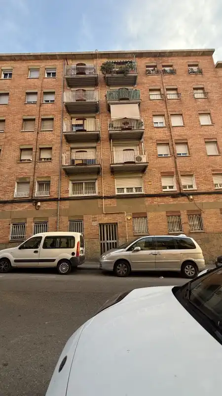 Vista exterior de Apartament en venda en Terrassa