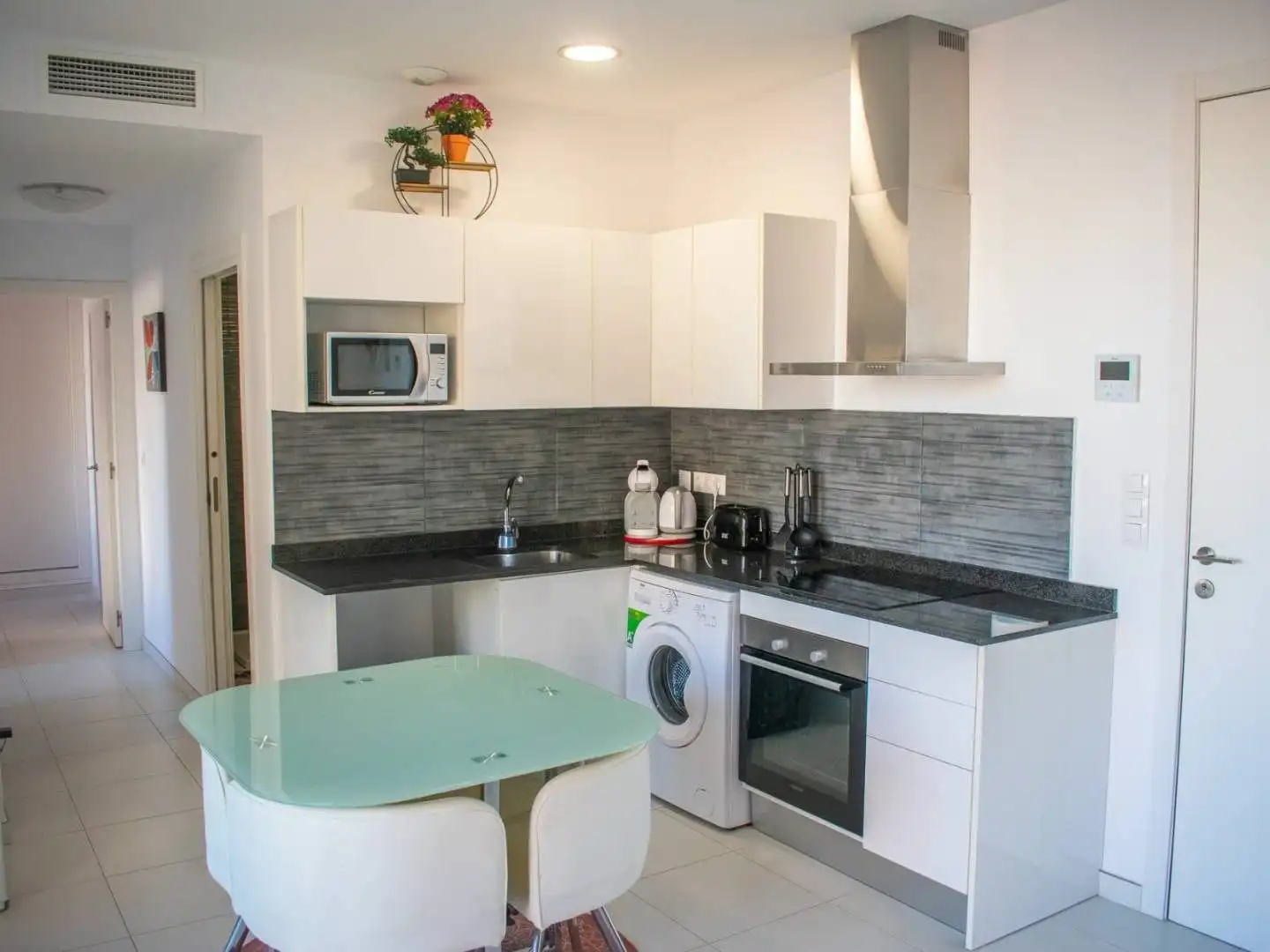 Apartamento con piscina en venta en Marisol Park - Ortembach - Los Almendros, imagen 9