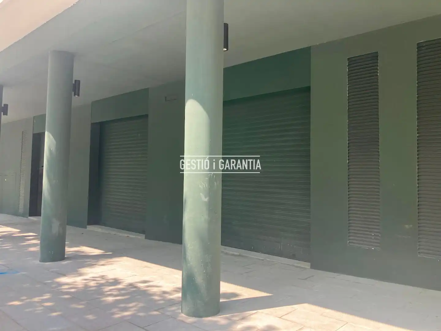Local comercial en venda a Mestral