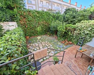 Jardí de Casa adosada en venda en Guadalajara Capital amb Calefacció, Jardí privat i Terrassa