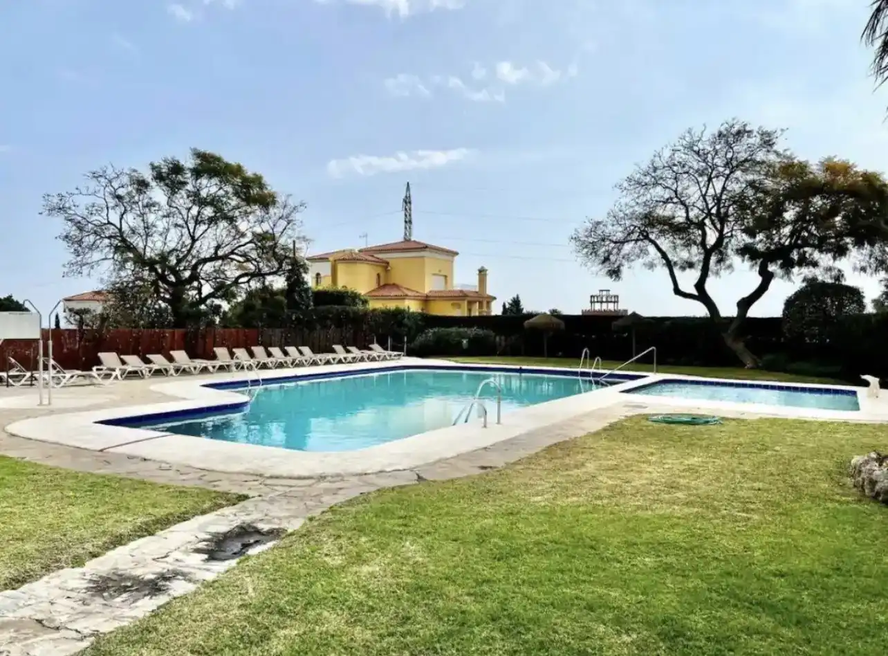Piscina de Apartamento en venta en Estepona con Aire acondicionado y Piscina