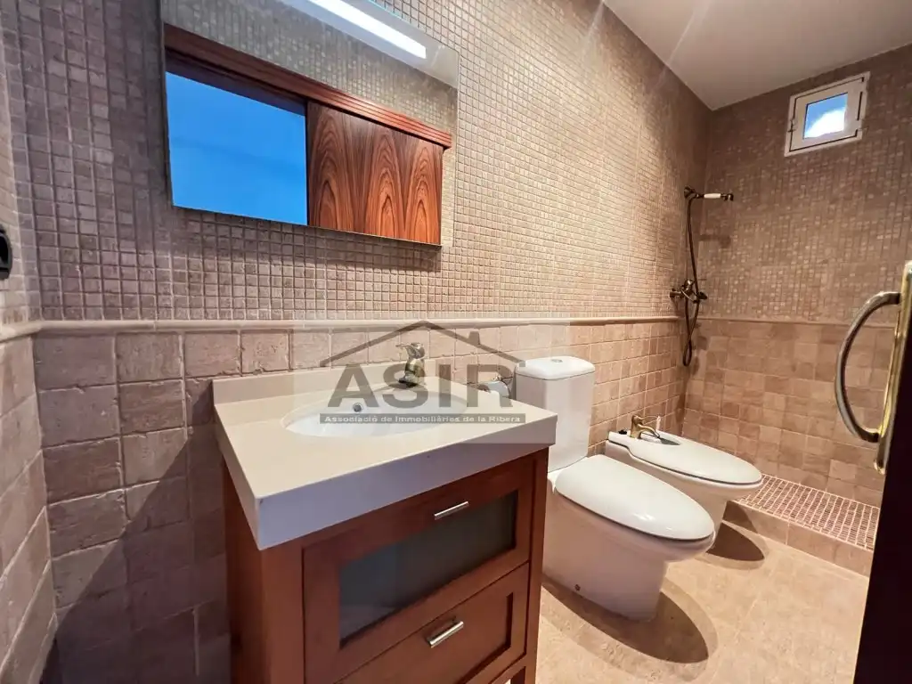 Baño de Casa o chalet en venta en Alzira con Aire acondicionado, Terraza y Piscina