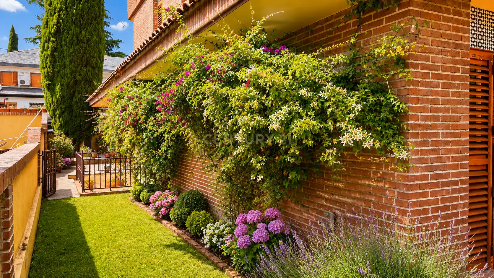 Detached homes for sale in Calle Venus, Pozuelo de Alarcón, Spain, 2, Avenida Europa