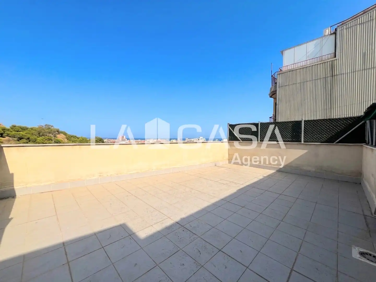 Terrasse von Dachboden zum Verkauf in Badalona mit Terrasse und Balkon