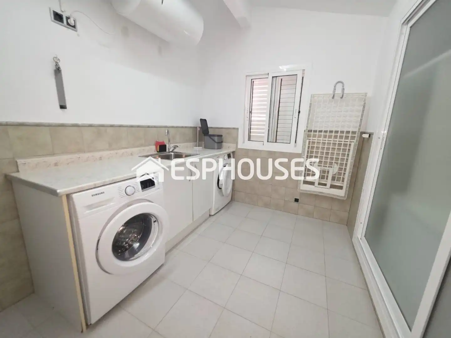 Casa aparellada amb terrassa en venda a El Moncayo - El Pòrtic, imagen 33