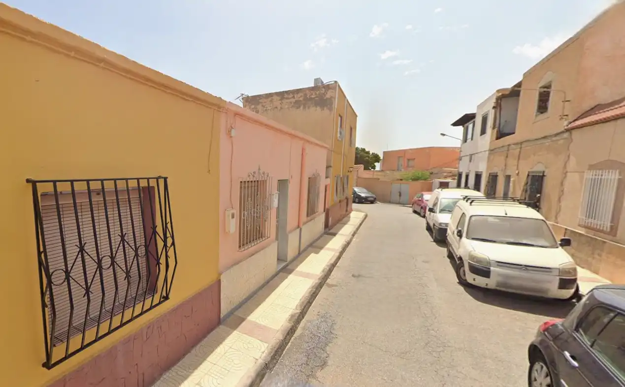 Vista exterior de Casa o xalet en venda en Roquetas de Mar