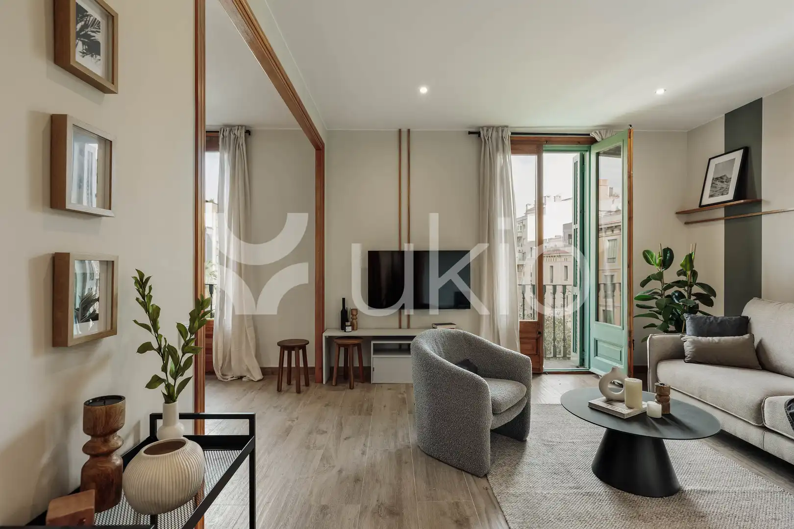 Sala de estar de Apartamento de alquiler en Barcelona con Aire acondicionado, Calefacción y Amueblado