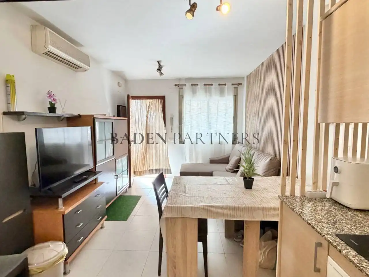 Garden of Flat for rent in Vinaròs  with Air Conditioner, Terrace and Community pool