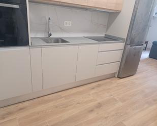 Kitchen of Apartment to rent in  Zaragoza Capital  with Air Conditioner, Heating and Parquet flooring