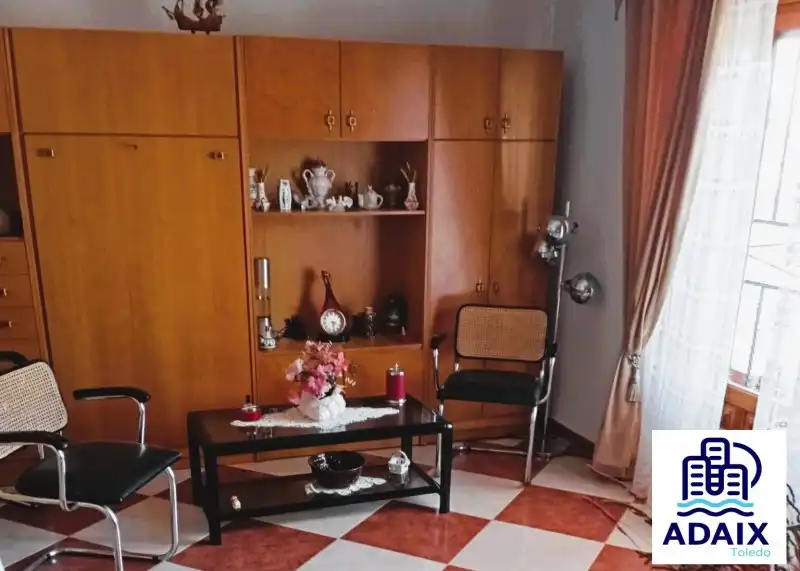 Sala de estar de Casa o chalet en venta en Marjaliza con Calefacción, Terraza y Balcón