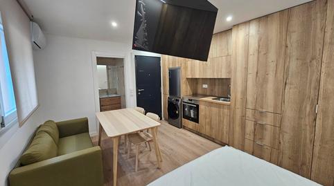Foto 5 de Estudio de alquiler en Calle Cascaes, Abrantes,  Madrid Capital