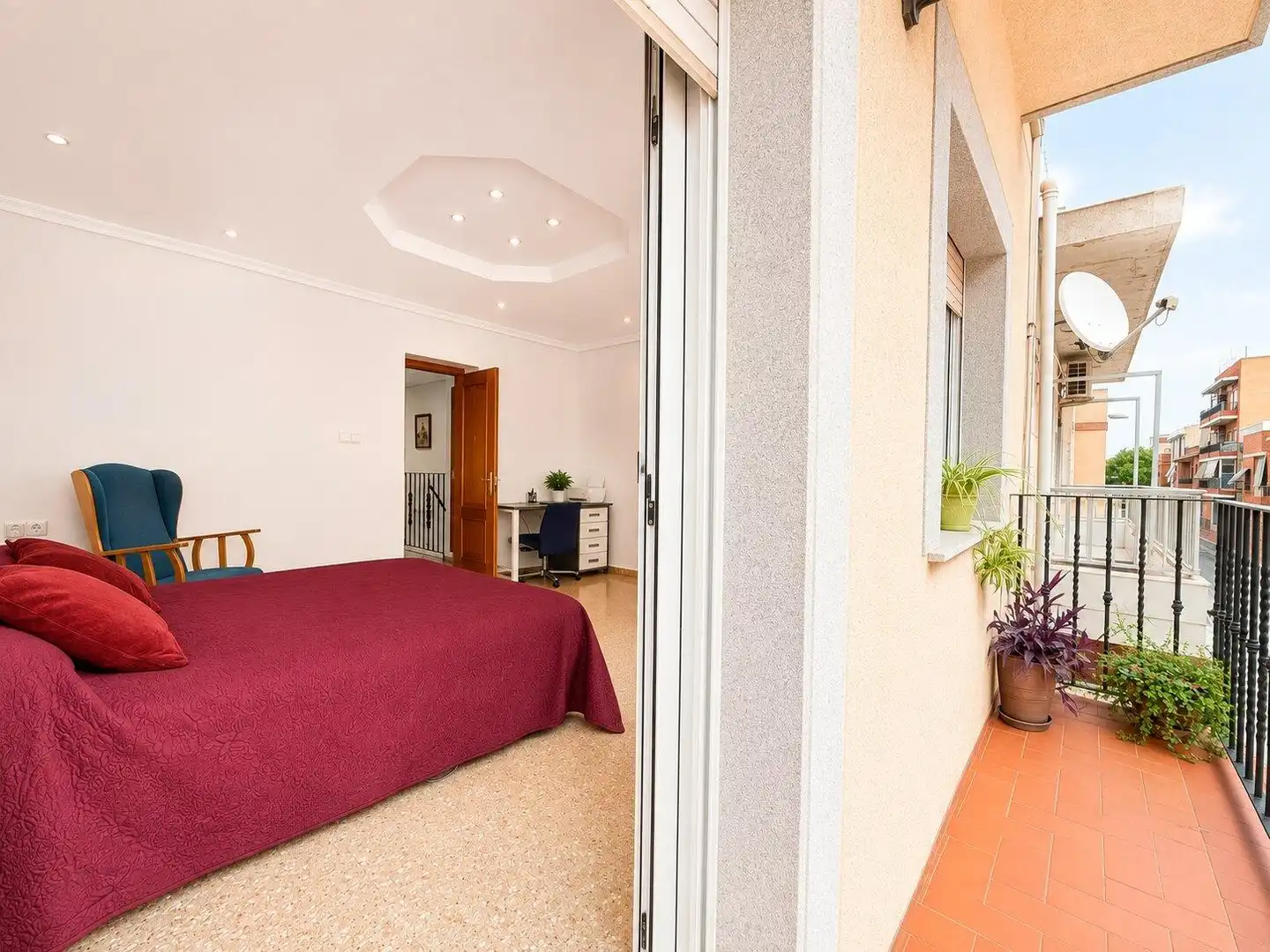 Dormitori de Casa o xalet en venda en Puçol amb Aire condicionat, Terrassa i Balcó