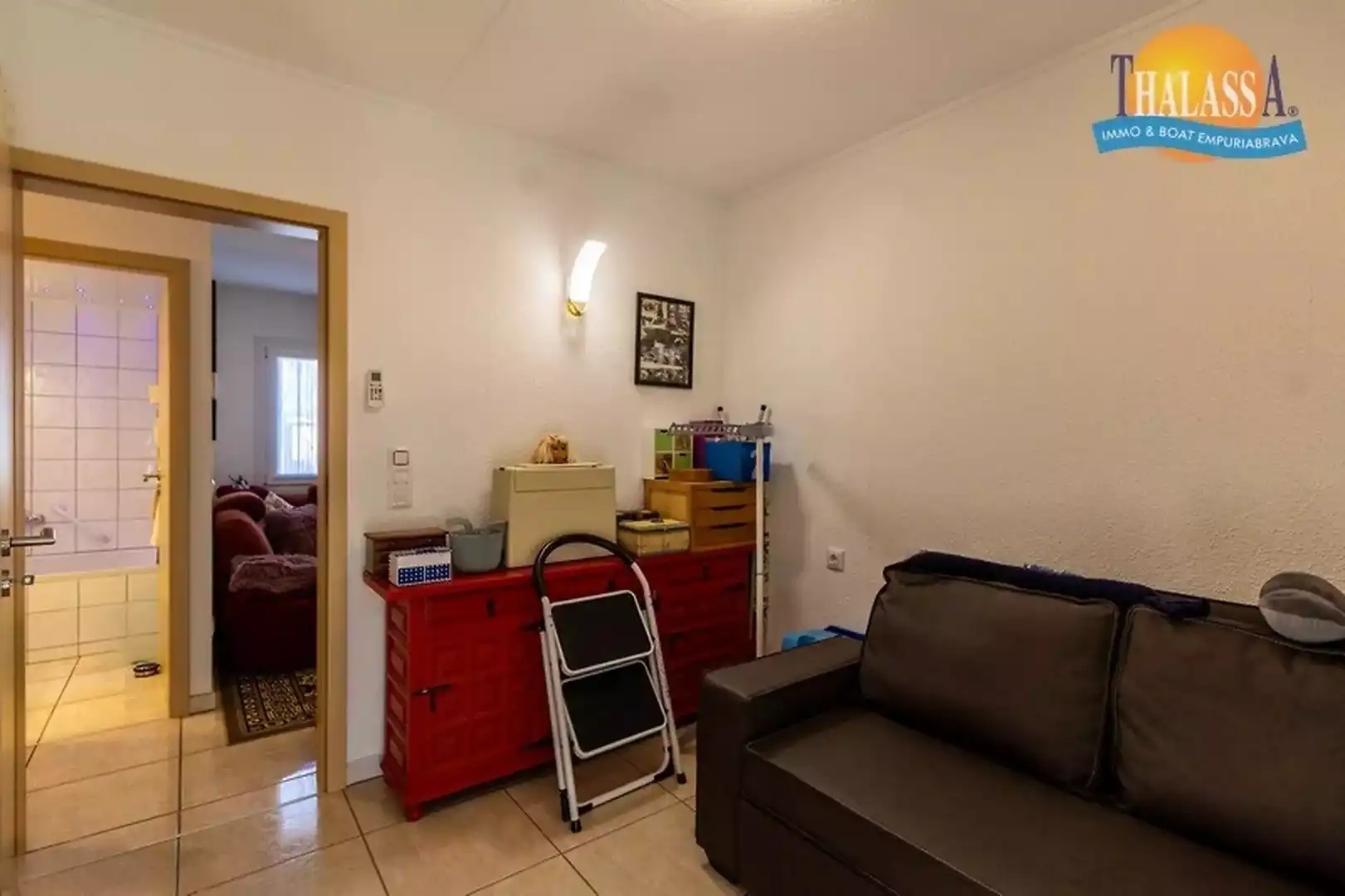 Houses for sale in Empuriabrava  with Air Conditioner and Furnished