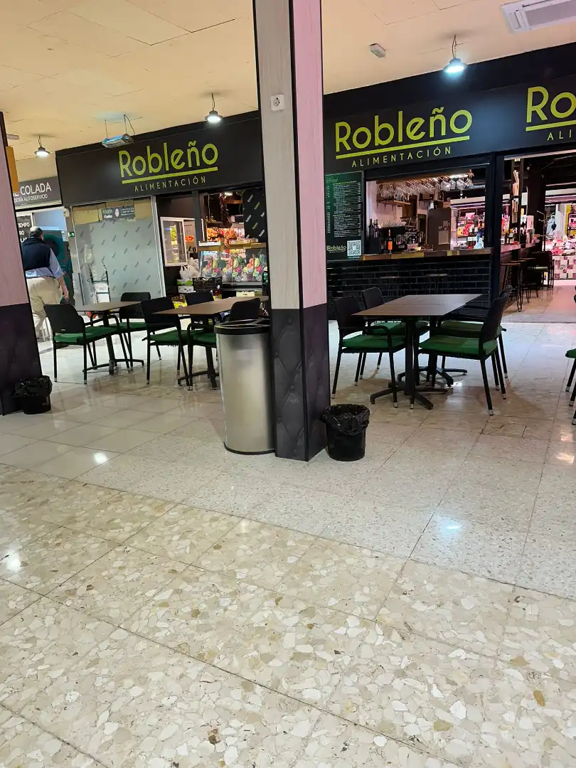 Local en venta en Madrid con Aire acondicionado, Calefacción y Amueblado
